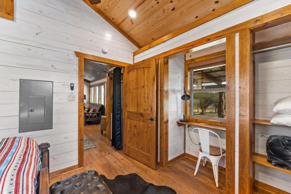 Rockin' R - Rustic Star Cabin Fredericksburg Dış mekan fotoğraf